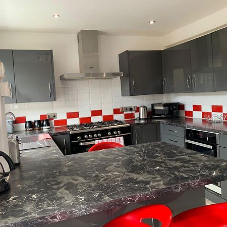 Spacious House In Central مانشستر المظهر الخارجي الصورة