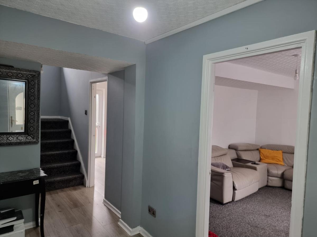Spacious House In Central مانشستر المظهر الخارجي الصورة