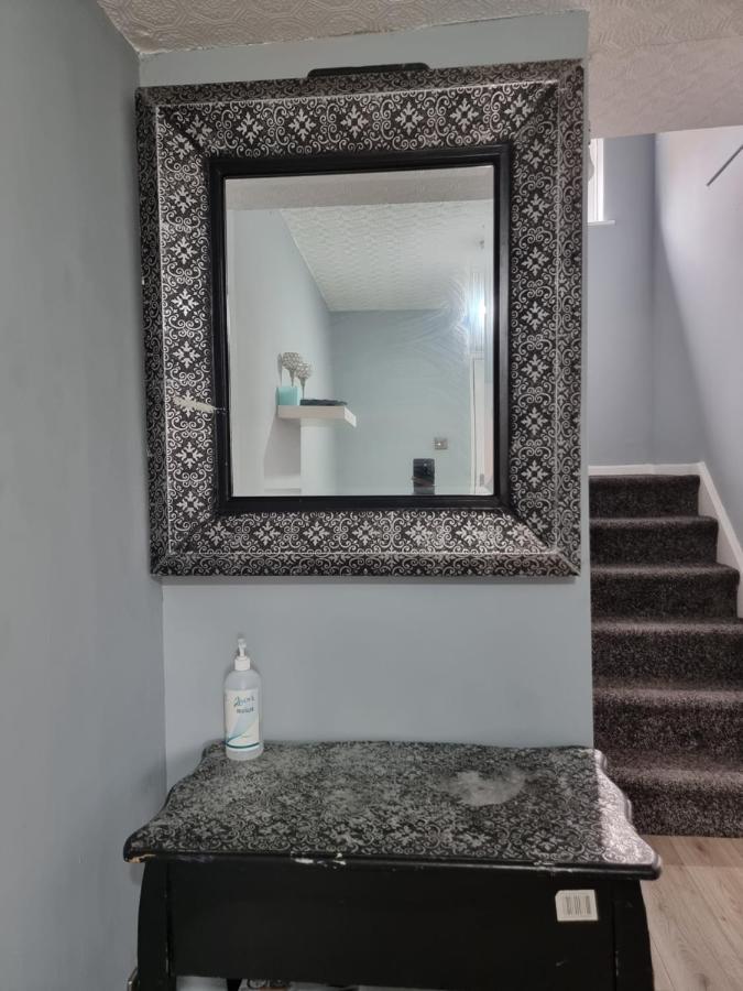 Spacious House In Central مانشستر المظهر الخارجي الصورة
